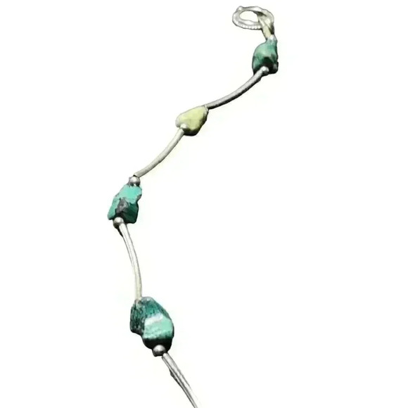 Faux Turquoise and silver necklace about 18 inches - Picture 4 of 12